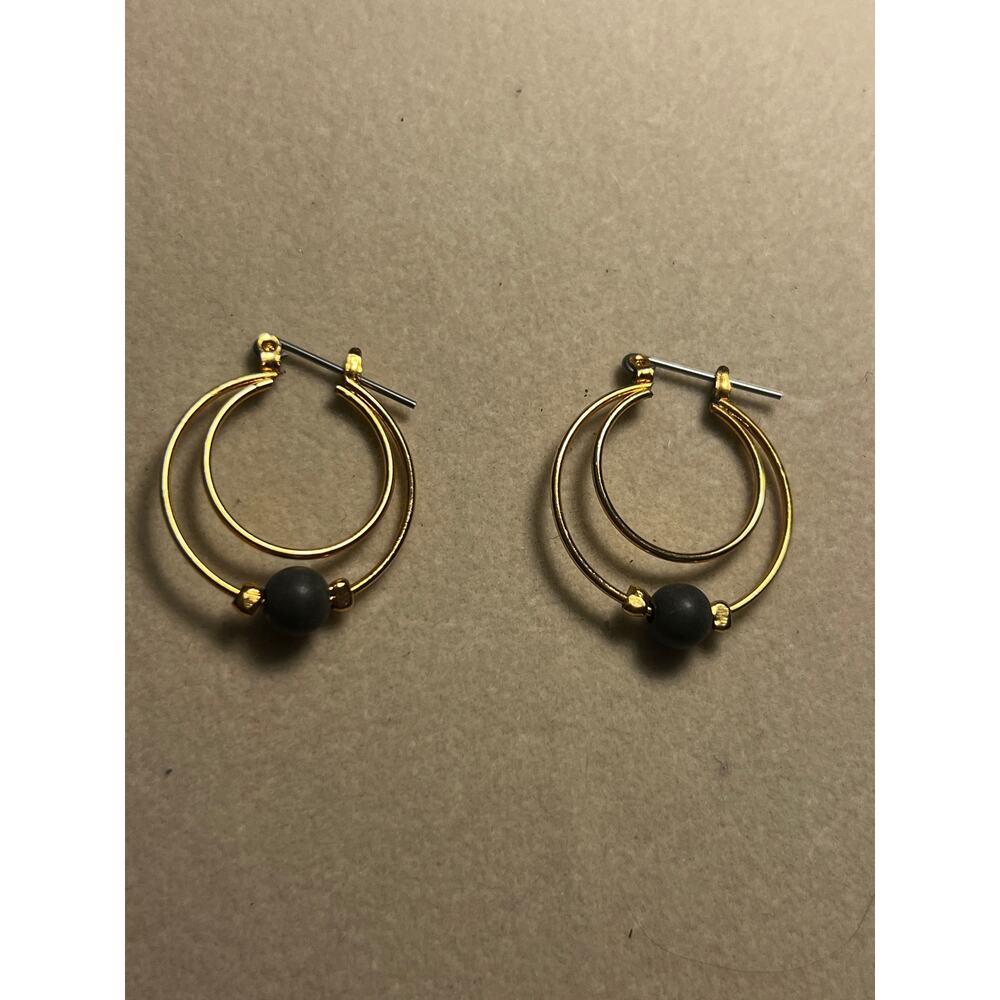 Modernist Gold Tone Double Hoop Dangle Earrings – Matte Black Bead Hoops - Picture 5 of 7